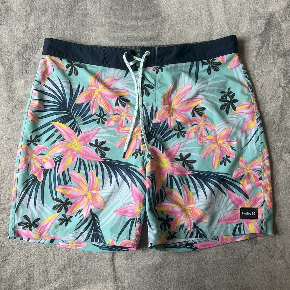 Hurleyโ Phantom Classic Boardshorts Floral Aura Green Pattern Waist 34